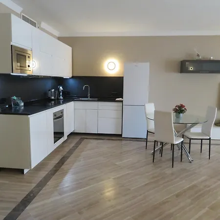 Vista Hermosa דירה
